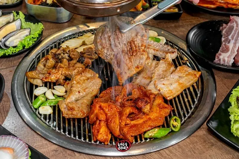 ปิ้งย่างใกล้รถไฟฟ้า MRT ร้าน Nene Korean BBQ Buffet