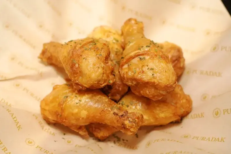 ร้านอาหารบรรทัดทอง puradak