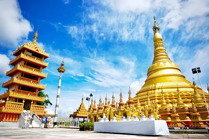 ที่เที่ยวระนอง