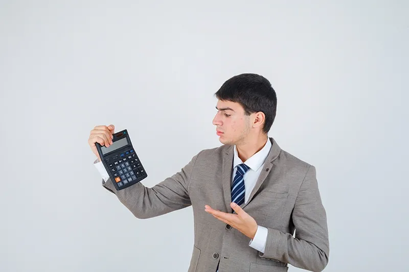 แผนบริหารเงินเดือนของพนักงานออฟฟิศที่มีรายได้ประจำ