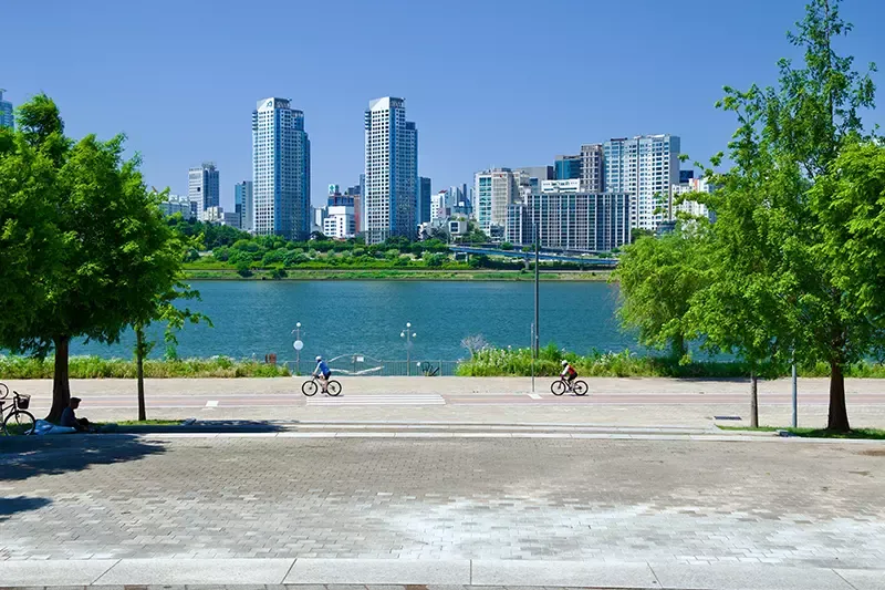 ปั่นจักรยานชมวิว แม่น้ำฮัน  กรุงโซล