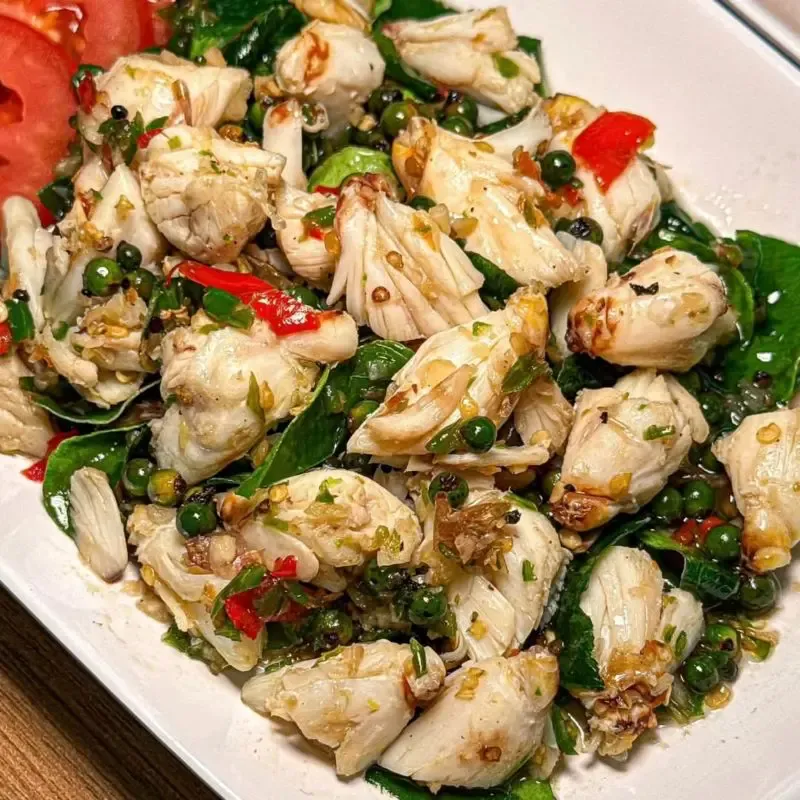 ร้านอาหารบรรทัดทอง วารีธารา