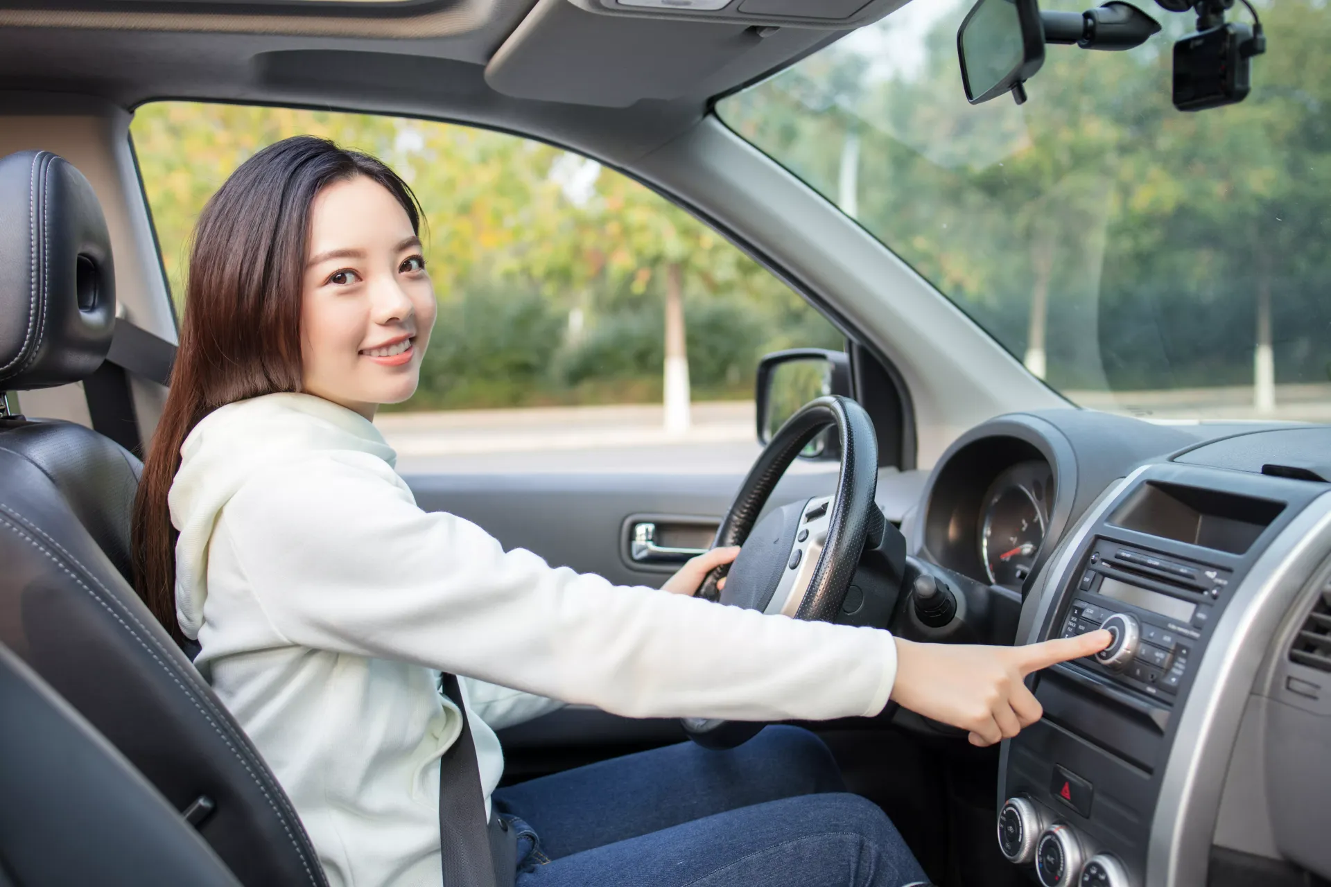 สินเชื่อทะเบียนรถที่ตอบโจทย์ทั้งในเรื่องของวงเงินและขั้นตอนการขอที่ไม่ยุ่งยาก สินเชื่อทะเบียนรถที่ตอบโจทย์ทั้งในเรื่องของวงเงินและขั้นตอนการขอที่ไม่ยุ่งยาก