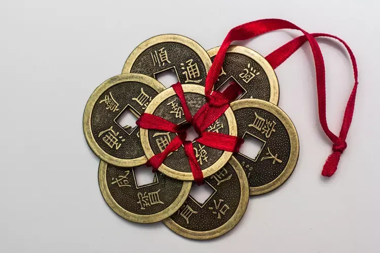 เหรียญโบราณของจีน ส่งเสริมโชคลาภและความร่ำรวย เหรียญโบราณของจีน ส่งเสริมโชคลาภและความร่ำรวย