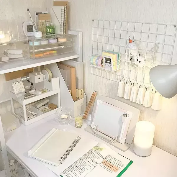 ชั้นวางของ ชั้นวางของ