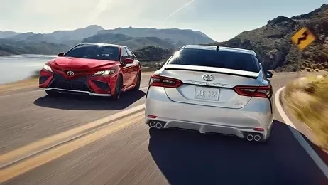 รถยนต์ Toyota Camry 2022