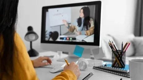 การเข้าถึงคอร์สเรียนออนไลน์ในปัจจุบัน