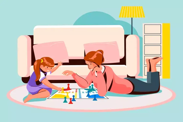 คุณแม่กำลังเล่นบอร์ดเกมกับลูกสาว คุณแม่กำลังเล่นบอร์ดเกมกับลูกสาว