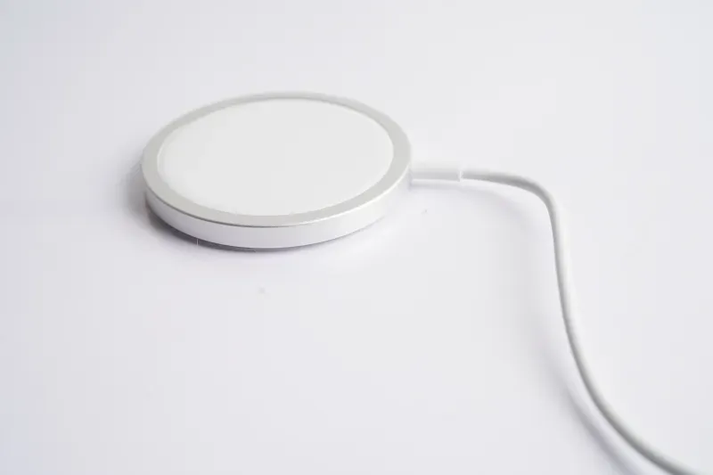 wireless-charger-for-iphone wireless-charger-for-iphone