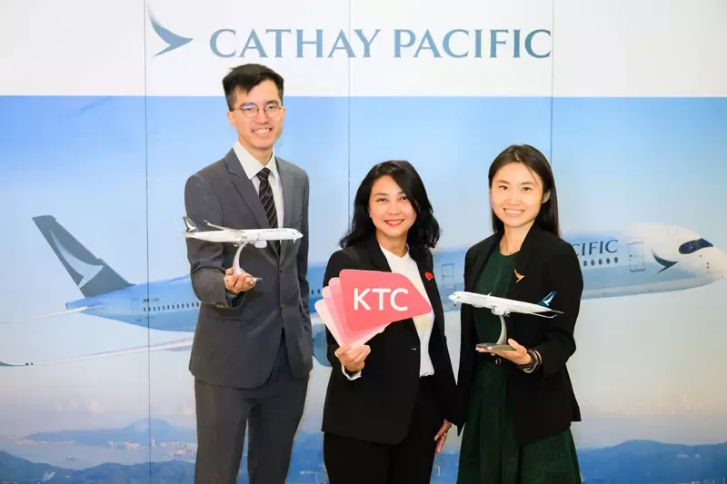 D2-2170-Cathay-Pacific-Point D2-2170-Cathay-Pacific-Point