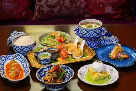 a la carte Praya Dining