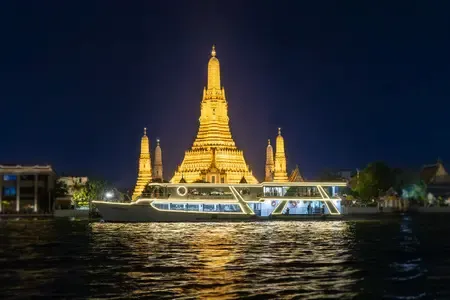 Shangri-La Horizon Cruise