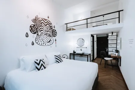 Blu Monkey Hub & Hotel Ranong