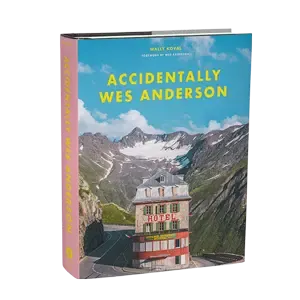 ท่องโลกไปกับ Accidentally Wes Anderson ท่องโลกไปกับ Accidentally Wes Anderson