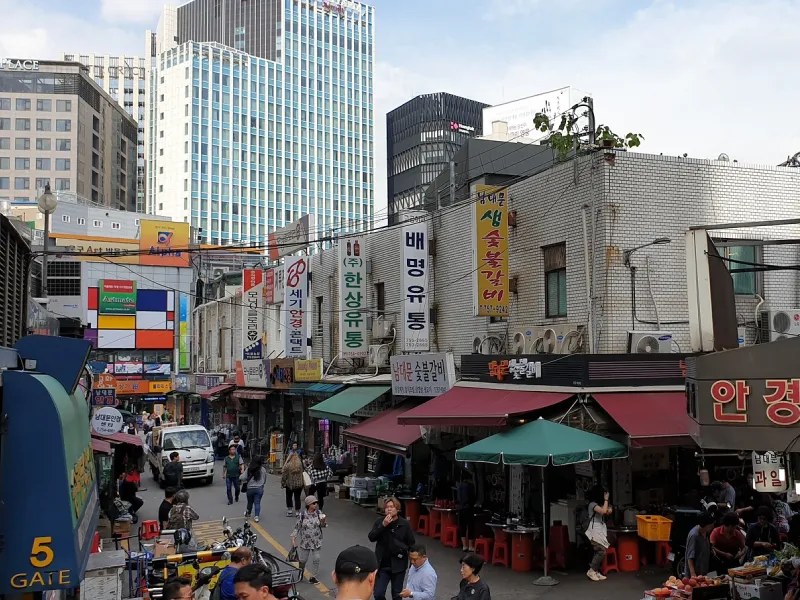 ตลาดนัมแดมุน แหล่งช็อปปิ้งเกาหลี