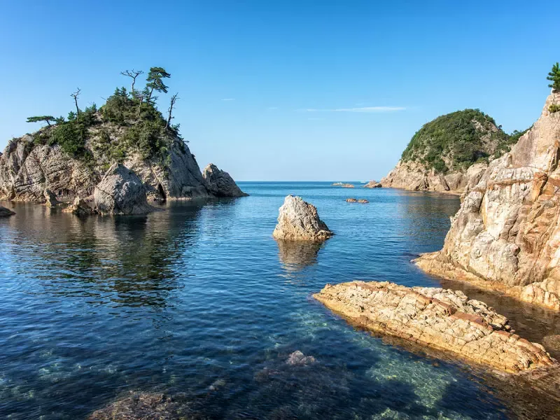 ชายฝั่งอุระโดเมะ (Uradome Coast)