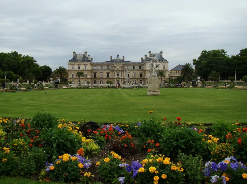 สวนและพระราชวัง ลุกซ็องบูร์ กรุงปารีส