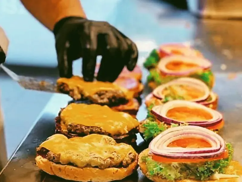 อาหารประจำชาติเยอรมนี Hamburger อาหารประจำชาติเยอรมนี Hamburger