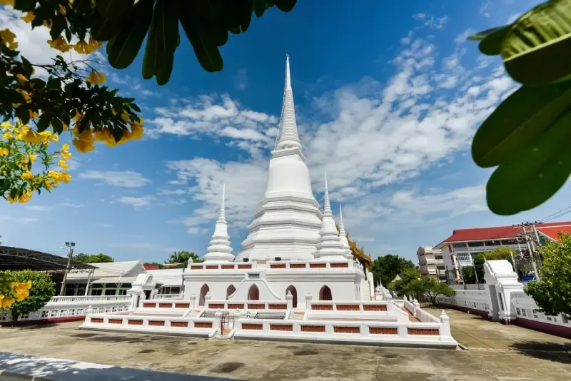 วัดเขมาภิรตารามราชวรวิหาร