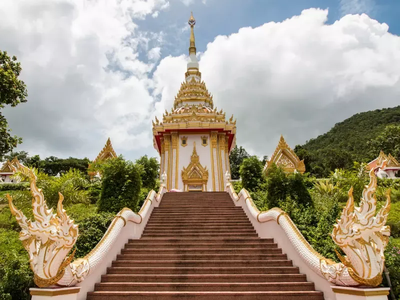 วัดพระพุทธบาทภูควายเงิน