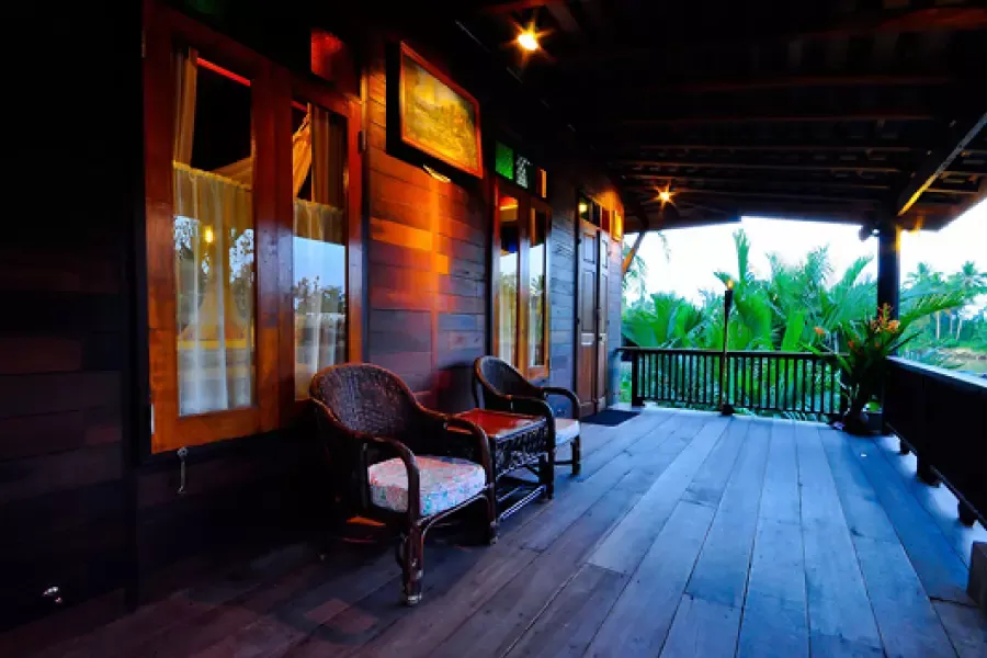 เขื่อนเชี่ยวหลาน จังหวัดสุราษฎร์ธานี เขื่อนเชี่ยวหลาน จังหวัดสุราษฎร์ธานี