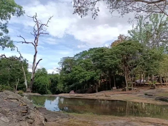 วนอุทยานน้ำตกบ๋าหลวง