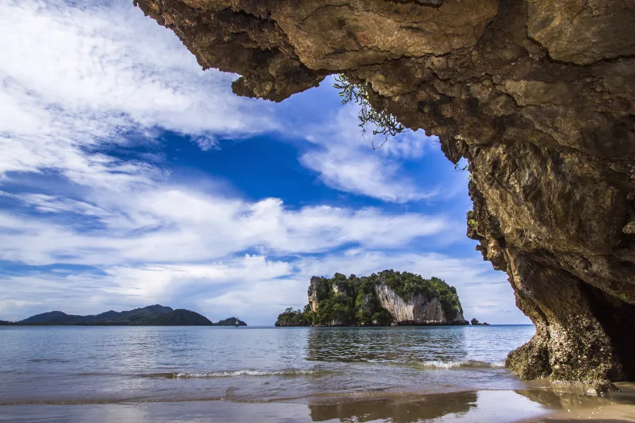 อุทยานแห่งชาติหาดเจ้าไหม