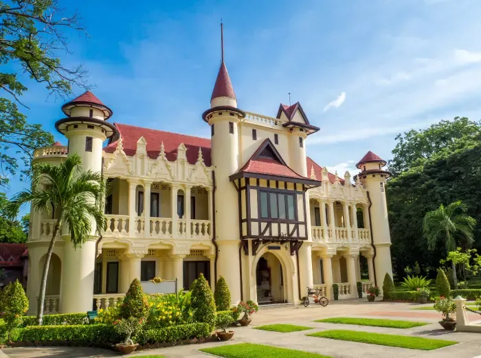 พระราชวังสนามจันทร์