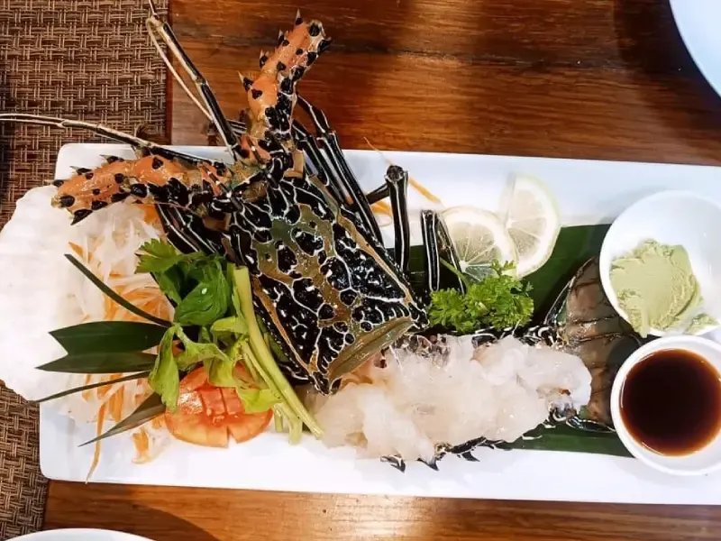 ย้งซีฟู้ดราไวย์ ภูเก็ต