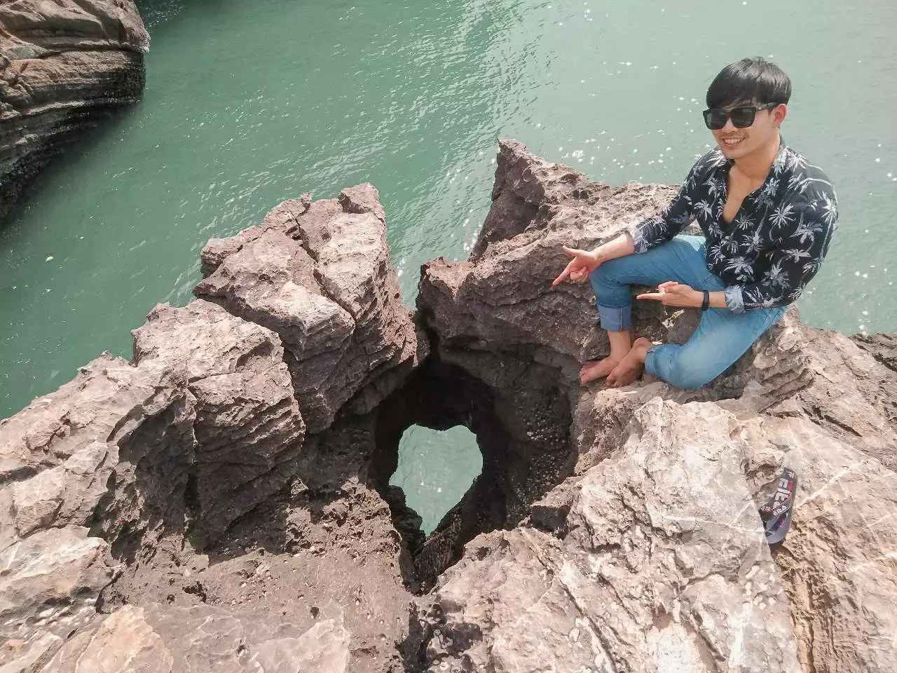 เที่ยวปราสาทหินพันยอด หมู่เกาะเขาใหญ่ Unseen ล้านปีของไทย เที่ยวปราสาทหินพันยอด หมู่เกาะเขาใหญ่ Unseen ล้านปีของไทย