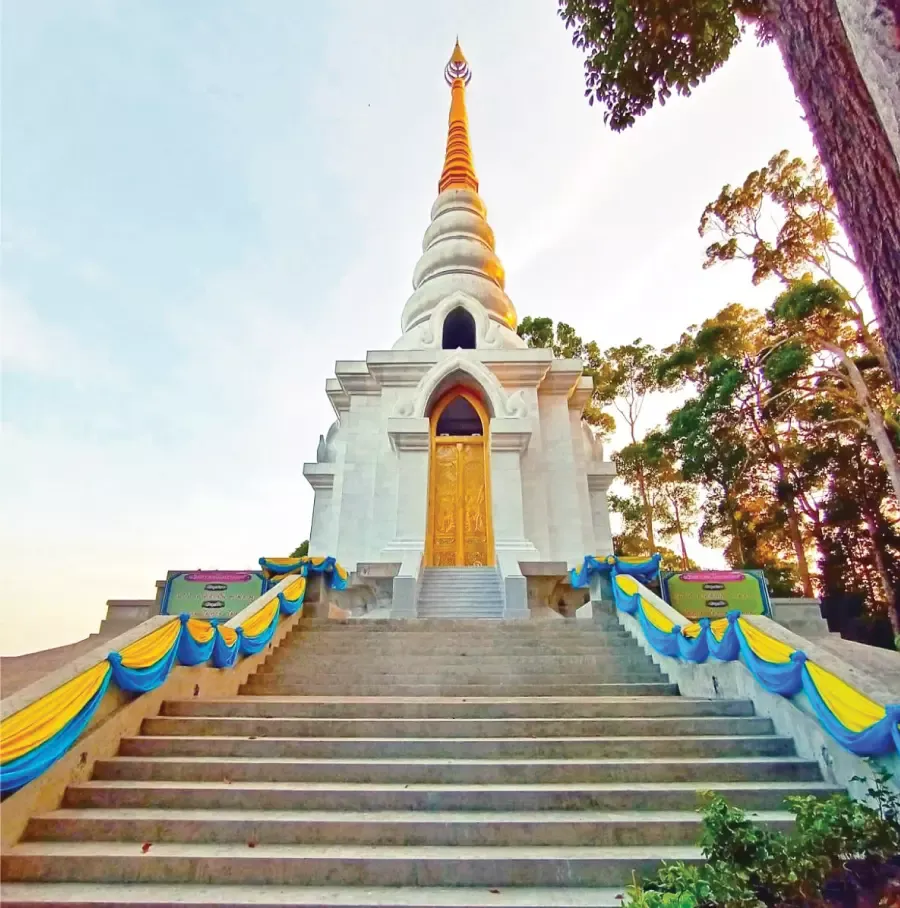 วัดพระธาตุคีรีเขต