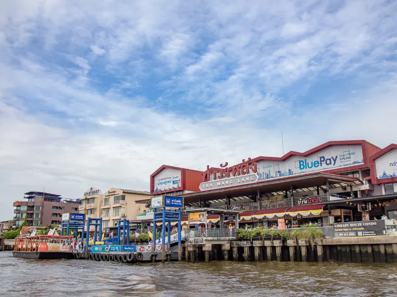 วังหลัง ตลาดยอดฮิตริมแม่น้ำเจ้าพระยา วังหลัง ตลาดยอดฮิตริมแม่น้ำเจ้าพระยา