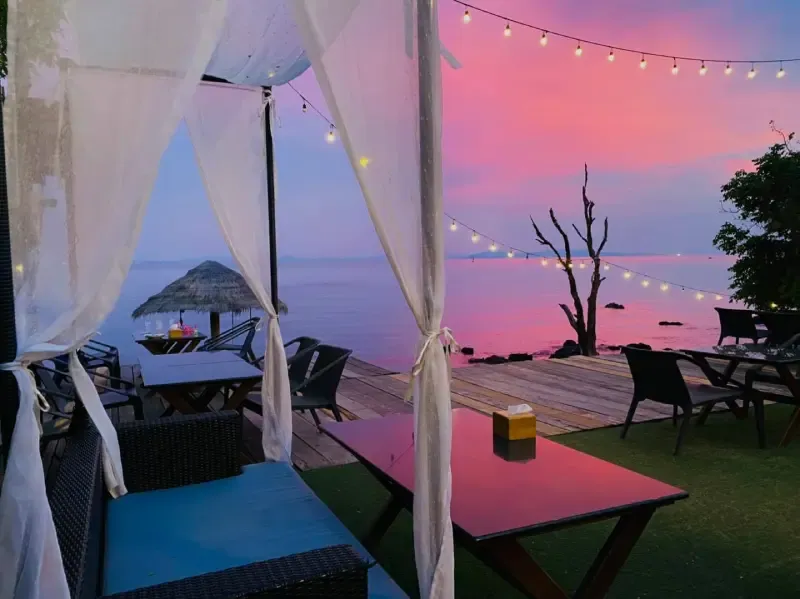 ร้าน Sea space เกาะล้าน