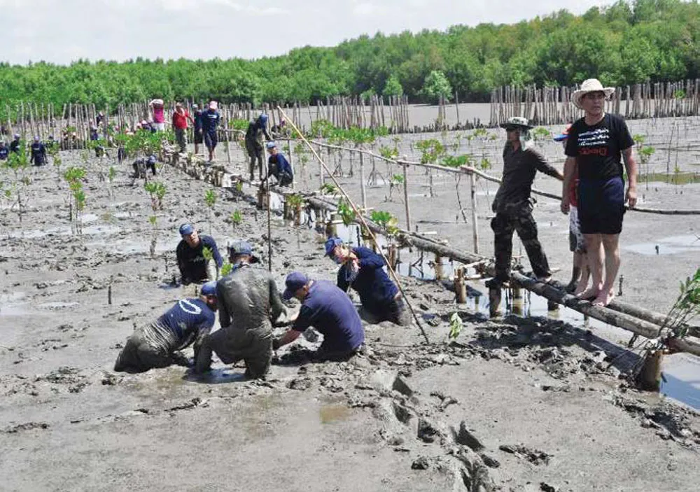 GETTING-AROUND-MAEKLONG7