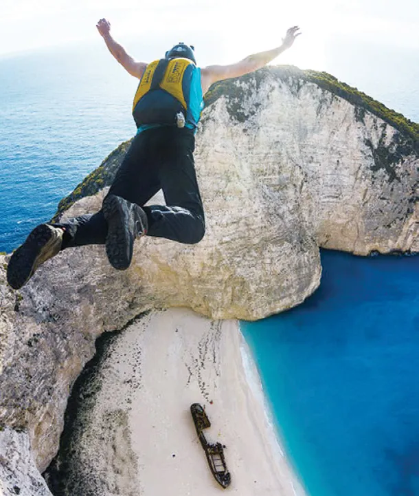 STUNNING-BEACH-AND-BIG-BLUE-SEA3
