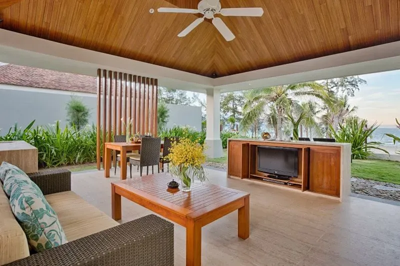 ที่พักดานังติดทะเล โรงแรม Pullman Danang Beach Resort