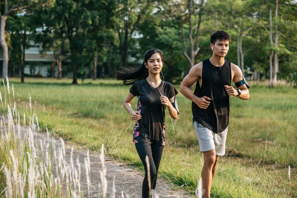 ชุดวิ่งครบเซตมีอะไรบ้าง? รวมอุปกรณ์สำหรับมือใหม่หัดวิ่ง
